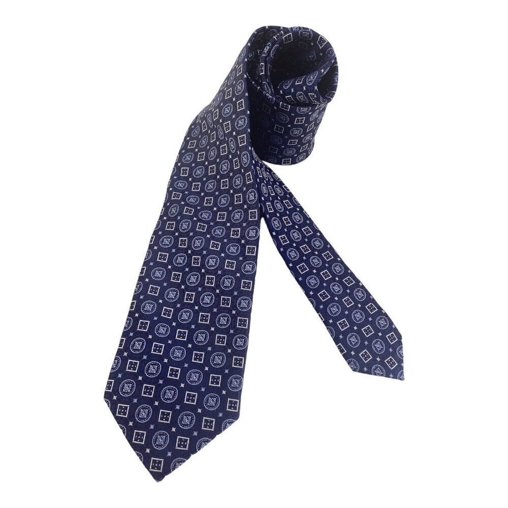 THE MENS STORE BLOOMINGDALES Blue Geometric Hand Made Silk Tie W: 3" NWT